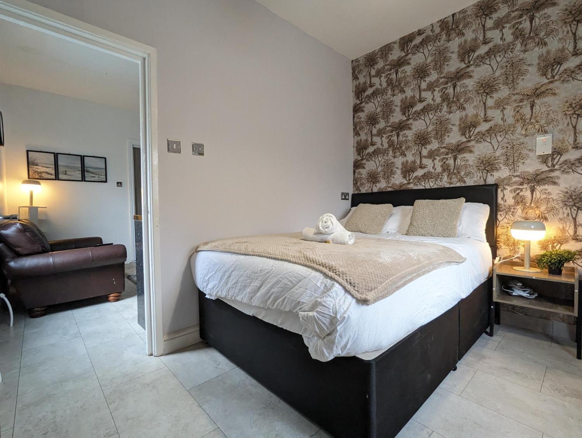 Inner-City Apartments - Basic Amenites Cardiff Exterior foto